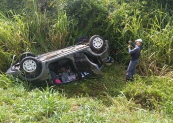 Acidente na ES-248: capotamento de carro deixa 4 feridos entre Linhares e Colatina - Foto: PMES