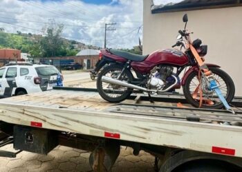 PM recupera motocicleta com restrição de furto/roubo em Colatina - Foto: PMES