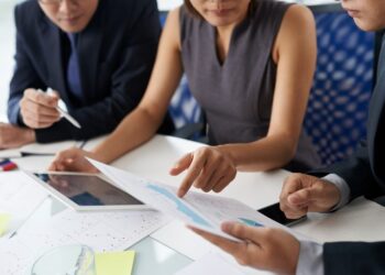 Mulheres recebem 20% a menos que homens no Brasil - Foto: Freepik