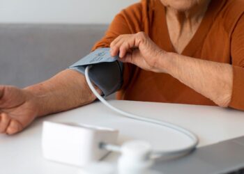 26 de Abril: Dia Nacional de Controlo da Hipertensão Arterial Cardiologista partilha dicas para prevenir doença que afeta 30% da população - Foto: Freepik