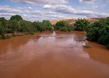 STF rejeita recursos e mantém acordo de reparação pela tragédia de Mariana - Foto: Leonardo Merçon/Instituto Últimos Refúgios/Divulgação