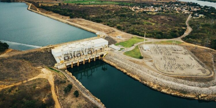 Usina Hidrelétrica de Aimorés: 19 anos de energia e desenvolvimento na Bacia do Rio Doce - Foto: Divulgação