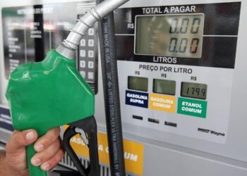 Gasolina fica abaixo de R$ 6 em postos da Grande Vitória, mesmo após alta do ICMS - Foto: Divulgação