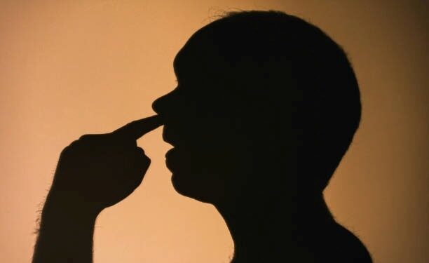 Dia Mundial de Cutucar o Nariz: hábito comum esconde riscos à saúde - Imagem: Istock