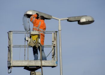 Auditoria do TCE-ES aponta falhas na iluminação pública de municípios do ES - Foto: Reprodução