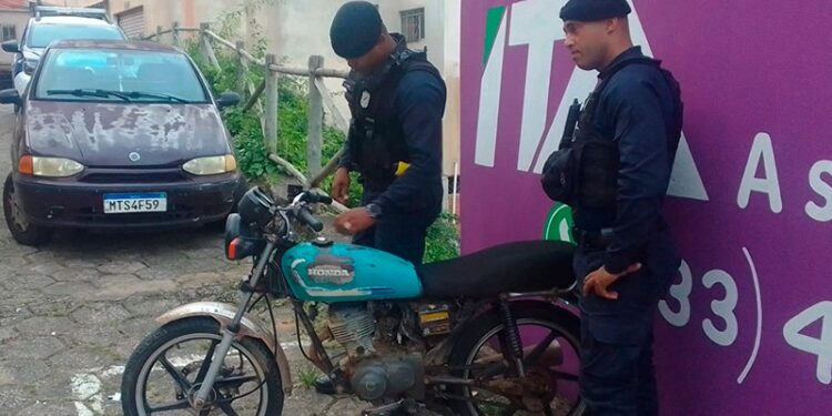 Guarda Civil de Colatina recupera moto roubada e realiza apreensões durante a “Operação Festa da Penha” - Foto: Secom/PMC