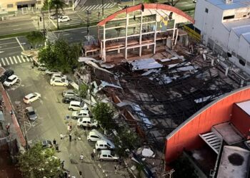 Desabamento de Ginásio em Vitória ocorre durante Reforma - Foto: Rede Social