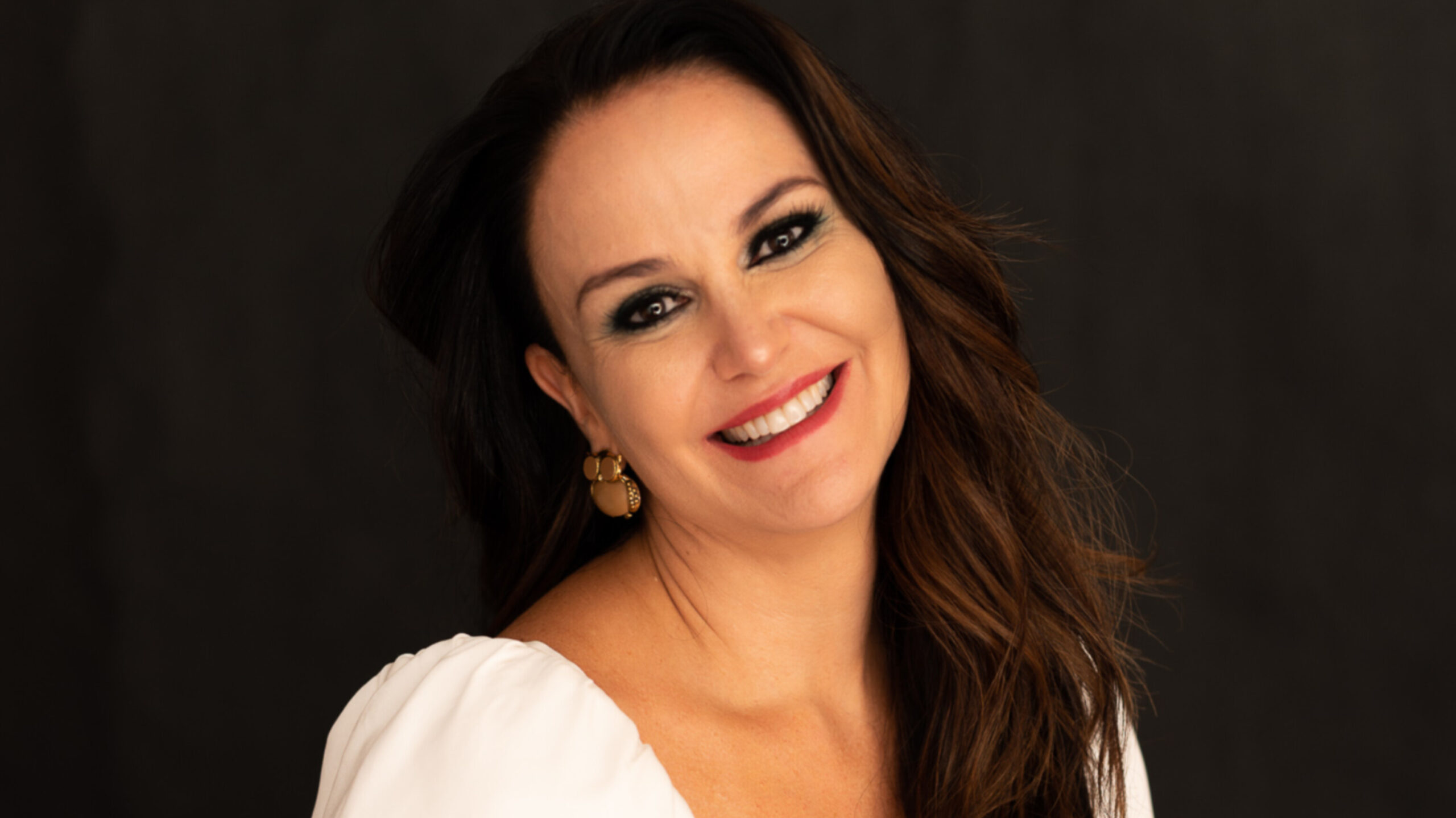 Dermatologista Giana Campoi alerta para os cuidados com a pele no inverno. Foto: divulgação.