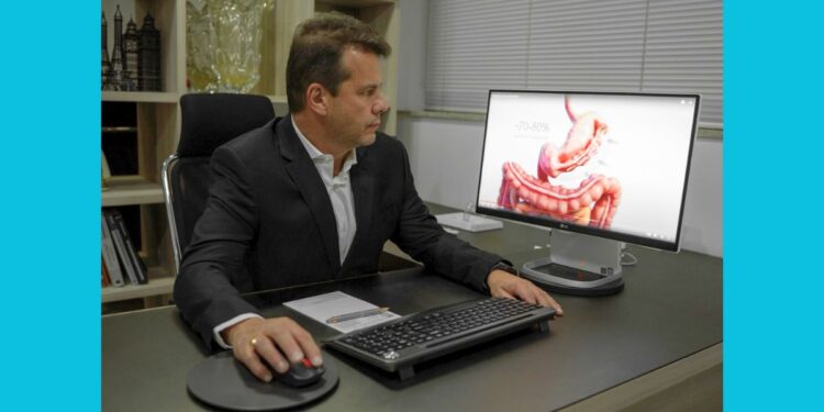 Médico gastroenterologista Mauro Lúcio Jácome - Foto: Divulgação