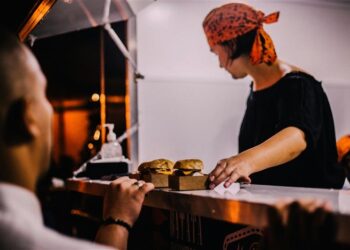 Food trucks se consolidam como alternativa promissora no setor de alimentação fora do lar - Imagem de Edward Eyer/Pexels