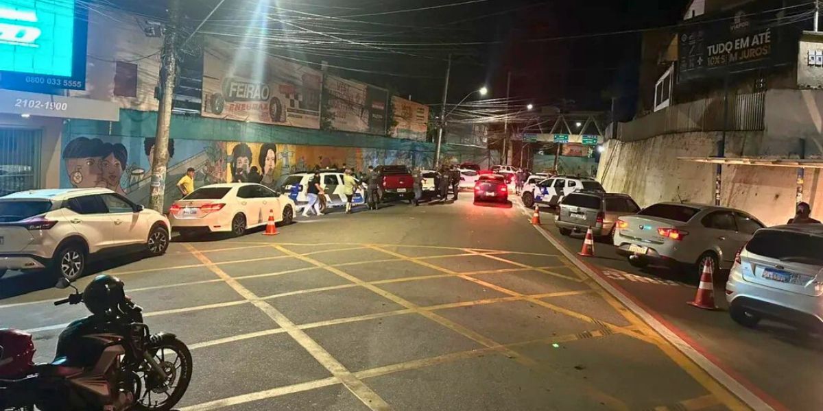 Blitz da Lei Seca em Colatina autua 21 motoristas e apreende veículos - Foto: PMES