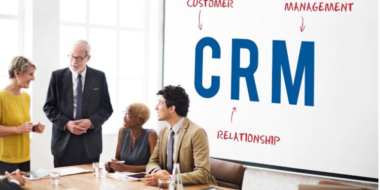 Crescimento é impulsionado pela digitalização das empresas, inteligência artificial e estratégias para fidelização de clientes em escala - Foto: Freepik