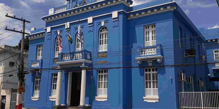 Câmara de Colatina aprova aumento de até 73% nos salários do prefeito, vereadores e secretários - Foto: Augusto Zulske