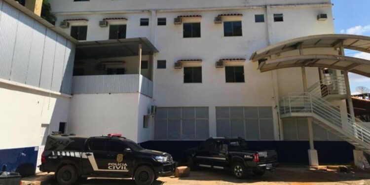 Neto e namorada são detidos após furto de R$ 1,1 mil da própria avó em Colatina - Foto: PCES