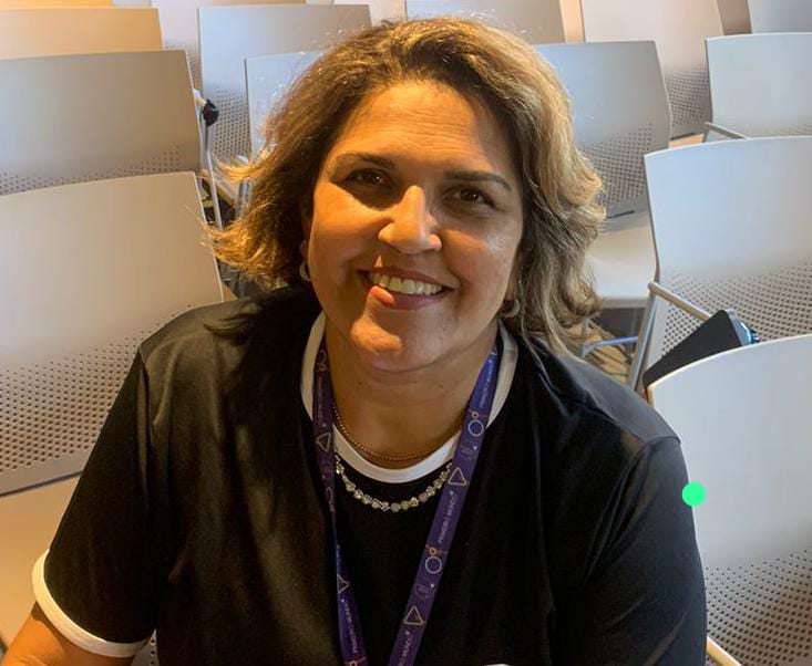 Pedagoga e psicopedagoga Patrícia Esquerdo, coordenadora de Atendimento Educacional Especializado (AEE) no Centro Educacional Primeiro Mundo, em Vitória e Vila Velha - Foto: Divulgação