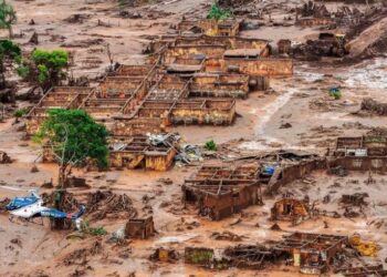Rio Doce: 2ª parcela de indenização é paga a agricultores e pescadores - Foto: Antonio Cruz/ Agência Brasil