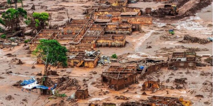 Rio Doce: 2ª parcela de indenização é paga a agricultores e pescadores - Foto: Antonio Cruz/ Agência Brasil