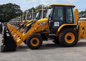 Cidades da Bacia do Rio Doce são contempladas com máquinas agrícolas pelo Governo do Estado - Foto: Serd