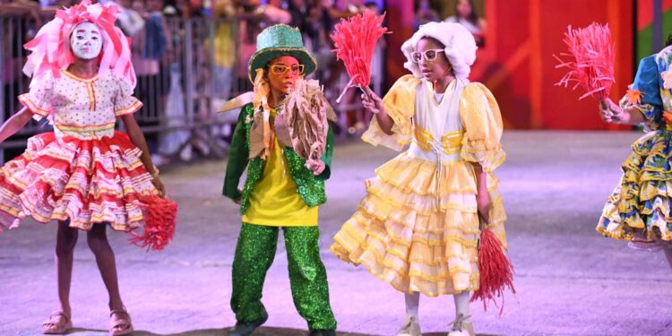 Concurso de Quadrilhas continua neste fim de semana na Serra com comidas típicas e atrações para crianças - Créditos das fotos: Gisele Resende e Thiago Netto