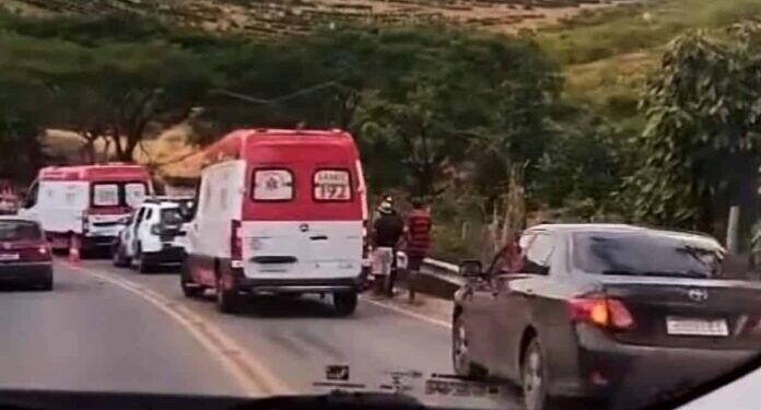 Jovem morre e mulher grávida fica ferida em grave acidente em Rio Bananal - Foto: Reprodução