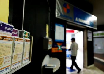 Capixaba acerta prêmio principal da Loteria Federal e ganha R$ 500 mil - Foto: Tânio Rego Agência Brasil