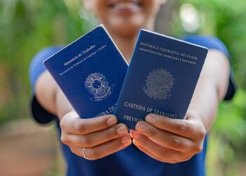 Nesta quarta (17) governo federal lança ação para regularizar FGTS de trabalhadores domésticos - Foto: FDR