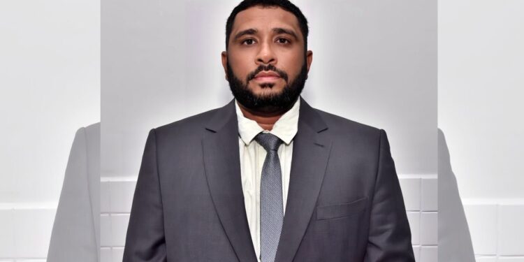 Dhionatan Pereira de Melo (PSD), de 32 anos, vereador de Governador Lindenberg, foi preso em cumprimento de mandado Crédito: Reprodução | Câmara de Governador Lindenberg