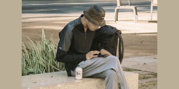 Coluna sob pressão: por que a geração das telas tem mais dores do que os pais - Foto Profissional. (Crédito: pexels.com)