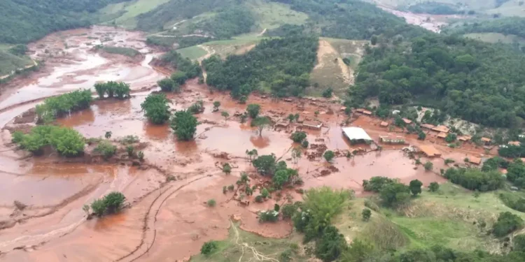PID atinge 200 mil pagamentos e mais de R$ 7 bilhões em indenizações - Foto: Corpo de Bombeiros/Divulgação