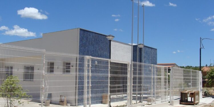 Homem condenado por roubo e tráfico é preso em casa de acolhimento no centro de Colatina - Foto: PCES