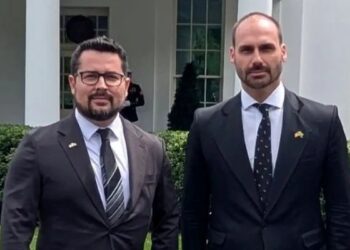 PGR denuncia Eduardo Bolsonaro e Paulo Figueiredo ao STF por coação no processo da trama golpista - Foto: Reprodução