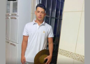 Jovem de 27 anos morre em acidente entre carro e moto na ES 381, em Nova Venécia - Foto: Reprodução