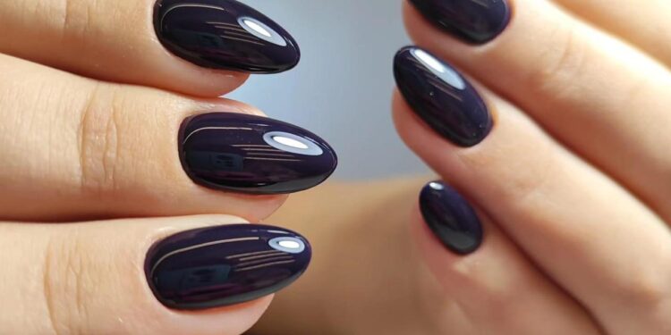 Manicure Russa: O Guia Definitivo dos Mitos e Verdades - Foto: Reprodução