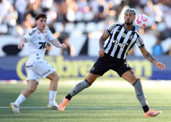 Emoção até o fim: Botafogo e Santos empatam em jogo de 4 gols no brasileirão - Foto: Reprodução