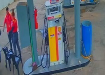 São Domingos do Norte: Veja o momento do roubo e a prisão relâmpago pela PM - Foto: PMES