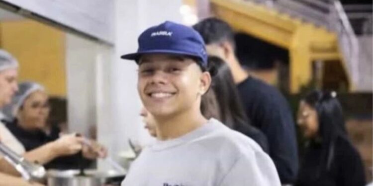 Adolescente de 14 anos fica em coma após acidente com bicicleta elétrica em Colatina - Foto: Acervo Família