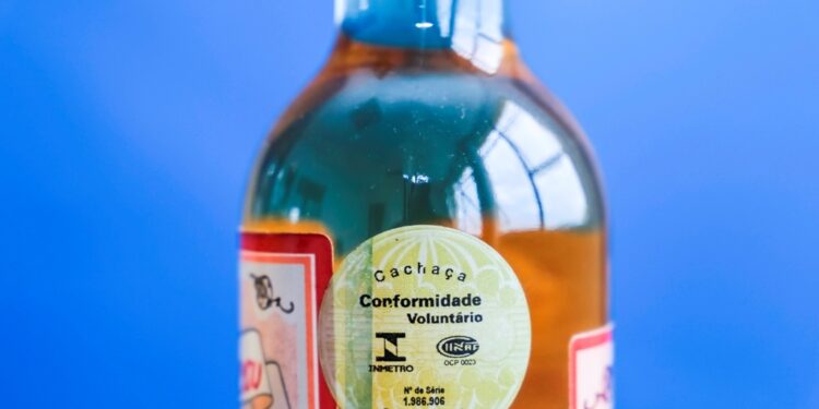 Certificação voluntária atesta qualidade da cachaça - Foto: Gabriela Esteve