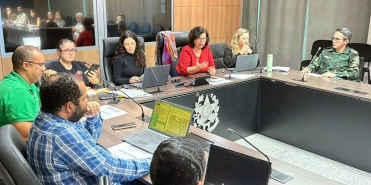 Governo do Estado e ministérios federais alinham ações do Propesca para fortalecer pesca no Rio Doce. Foto: Comunicação/Serd.