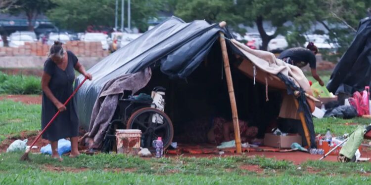 Brasil tem mais de 358 mil pessoas em situação de rua: o alerta do OBPopRua e o crescimento chocante em Roraima - Foto: Antônio Cruz/Agência Brasil