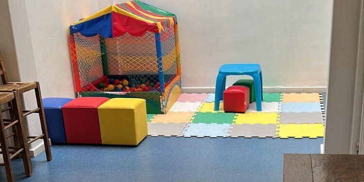 Espaço kids se torna aposta para fidelizar famílias em bares e restaurantes - Foto: Divulgação