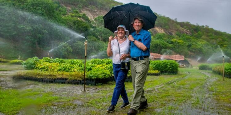 Fotos de capixaba estampam selos de homenagem a Sebastião Salgado - Foto: Leonardo Merçon