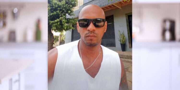 Homem de 39 anos é morto a tiros no bairro Bela Vista, em Colatina - Foto: Rede Social