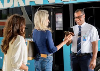 Embarque Já, carteira digital corporativa da Viação Águia Branca, cresce 32% e se consolida como diferencial no transporte rodoviário - Foto: Divulgação