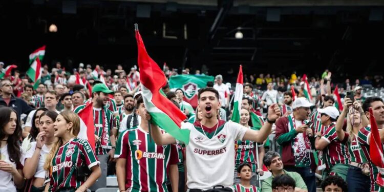 Ceará x Fluminense ao Vivo: Transmissão Rádio Nacional, Brasileirão Série A - Foto: Lucas Merçon/Fluminense FC
