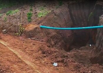 Mantenópolis: Menina de 11 anos morre soterrada enquanto brincava em caixa seca - Foto: Rede Social