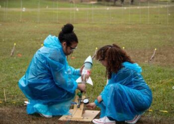 Protagonismo feminino na ciência - Meninas conquistam 11.725 medalhas na OBAFOG 2025 - Foto Clara Sampaio.