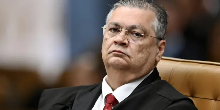 STF: Gilmar Mendes e Flávio Dino votam contra o Marco Temporal e pedem prazo para demarcações