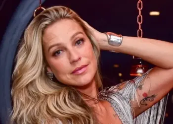 Luana Piovani retorna à Sapucaí após 20 anos como destaque de chão do Império Serrano