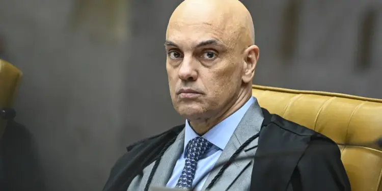 STF: Moraes e Zanin votam pela condenação de ex-diretor da PRF e aliados em caso de trama golpista
