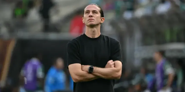 Filipe Luís revela estudo do PSG de Luis Enrique e admite dificuldade em replicar estilo autoral para o Flamengo